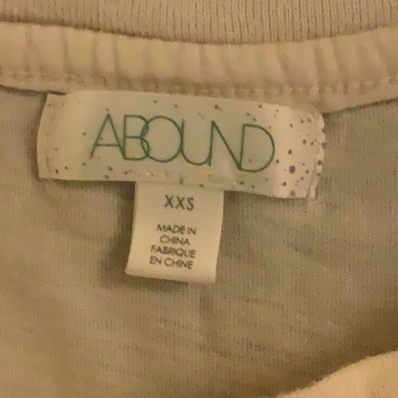 Forever 21 - Picture 2 of 3